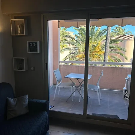 Lovely Air-Conned Flat Swimming Pool Sea 5 Minutes Away * Vallauris